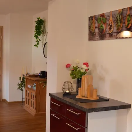 Vier-zimmer-wohnung Mit Garten Zwischen Salzburg Und Koenigssee Ainring